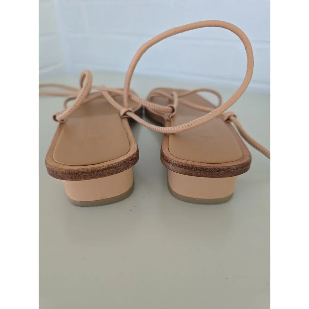 LOQ Ara Sandal in Dune Size 39 US 8.5 MRSP 385$